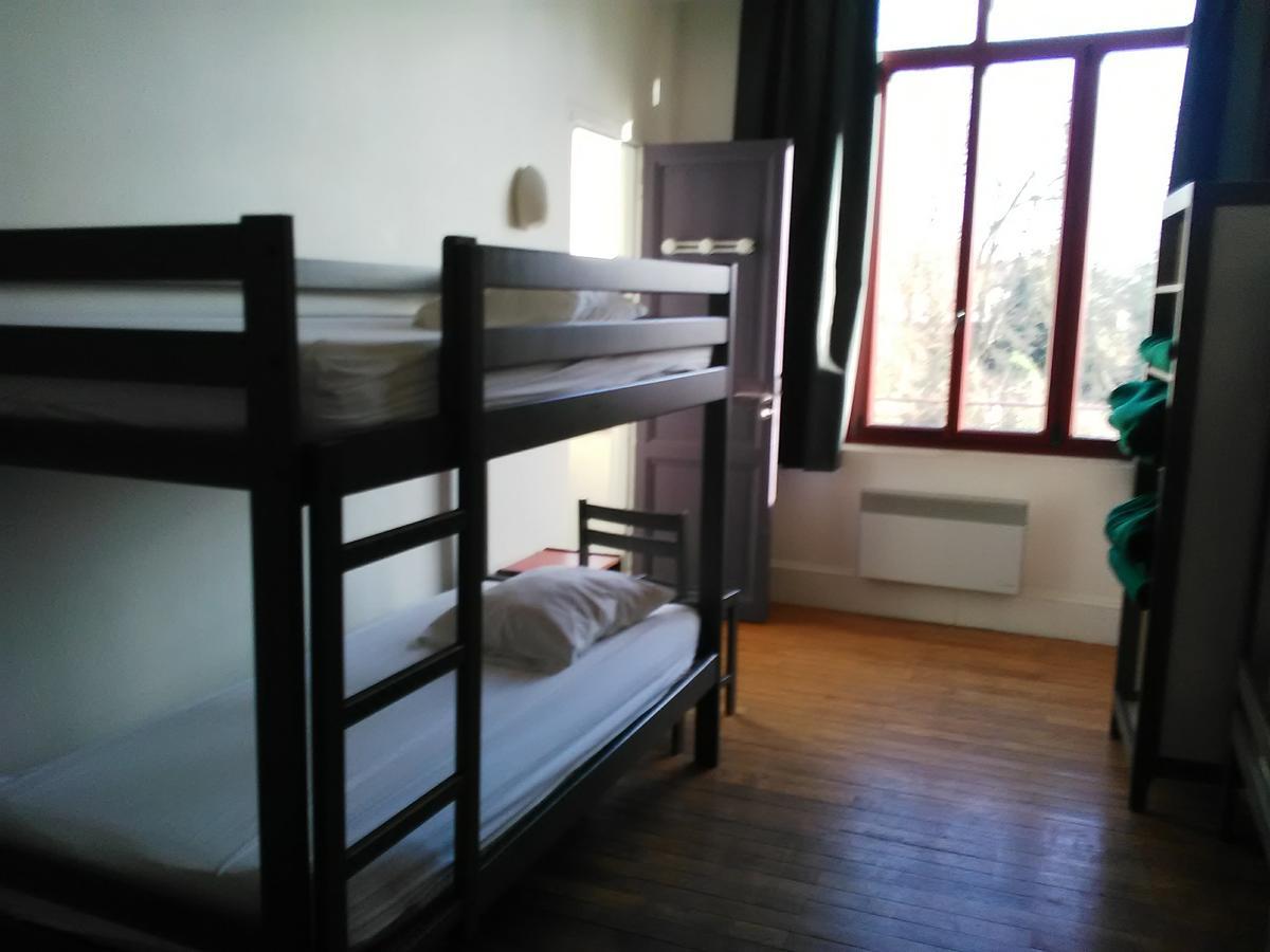 La Maison Des Randonneurs Hostel Auxerre Buitenkant foto