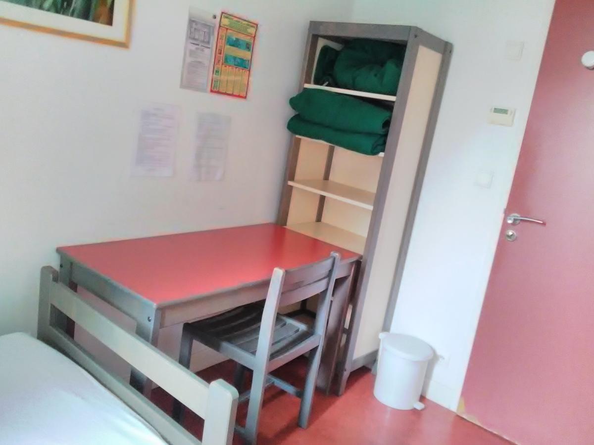 La Maison Des Randonneurs Hostel Auxerre Buitenkant foto