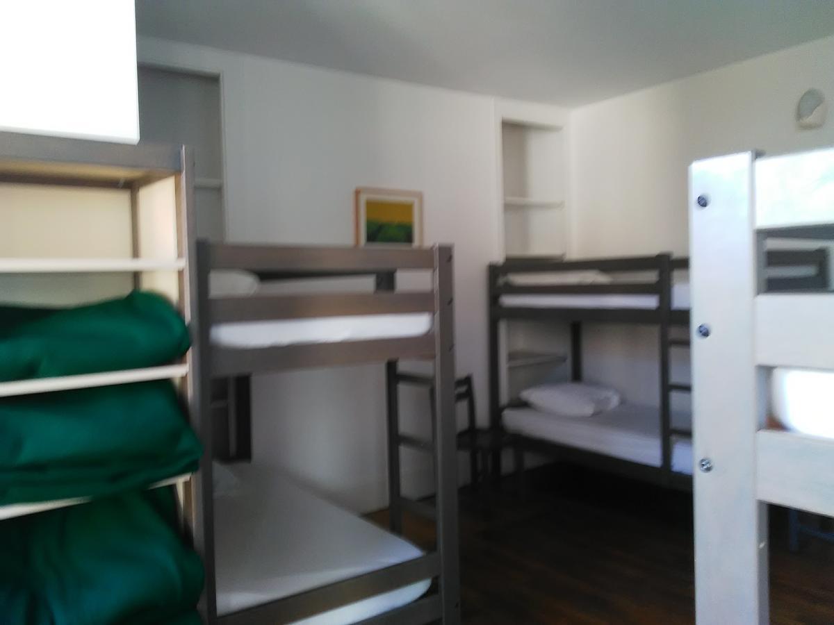 La Maison Des Randonneurs Hostel Auxerre Buitenkant foto